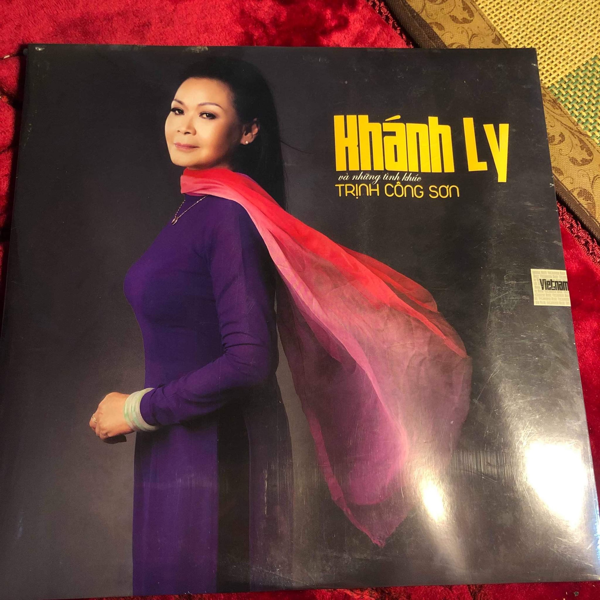 Đĩa Than Khánh Ly - Tình khúc Trịnh Công Sơn