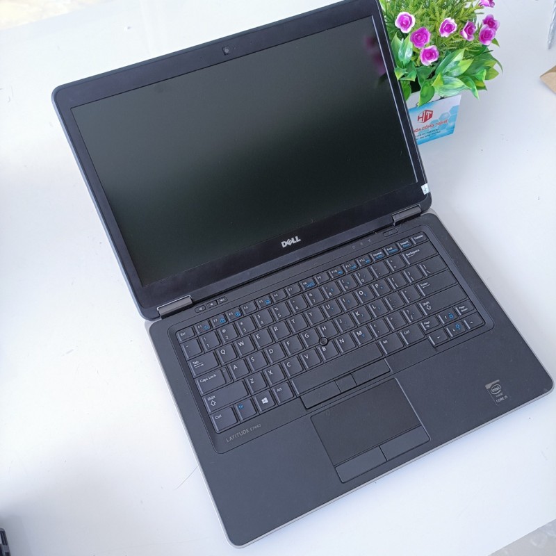 Laptop DELL Latitude E7440 I5-4300U/ 4Gb / SSD 120Gb - Sang trọng, lịch sự