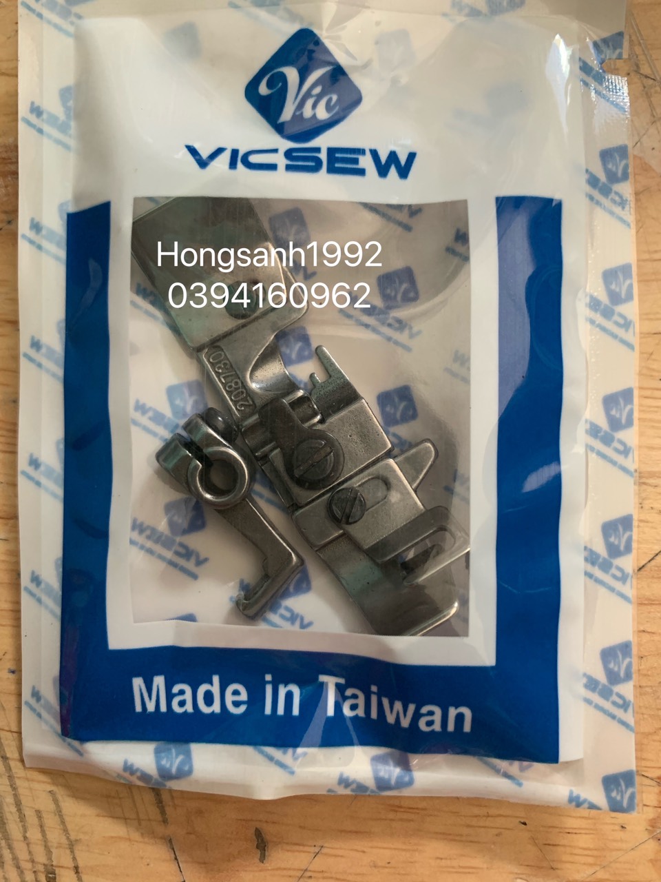 Chân vịt chạy thun máy vắt sổ 4 chỉ