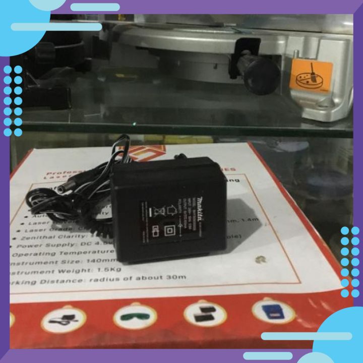[Chính Hãng] Sạc pin máy bắt vít 6723D