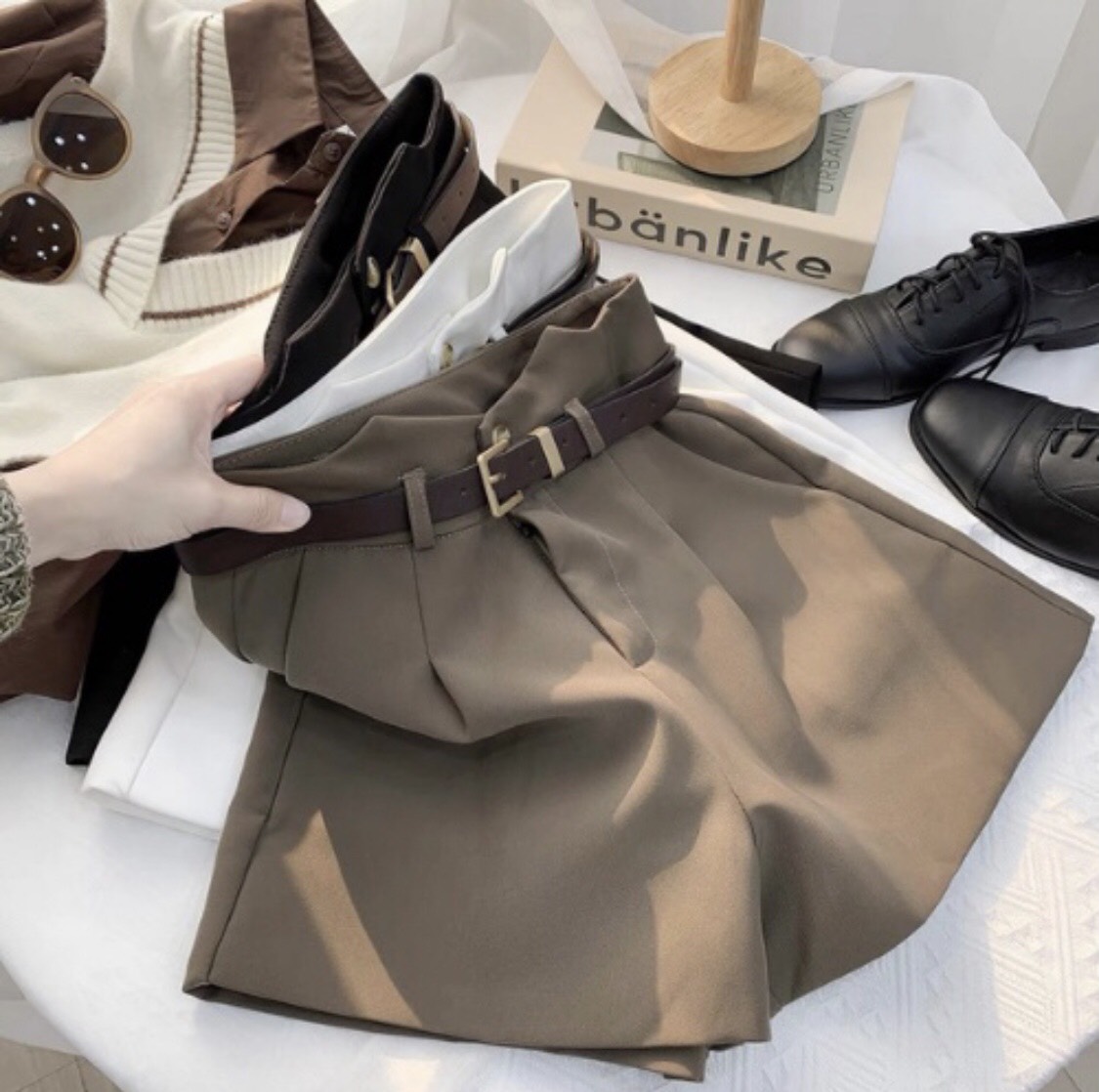 Quần Short Lưng Cao Kèm Đai
