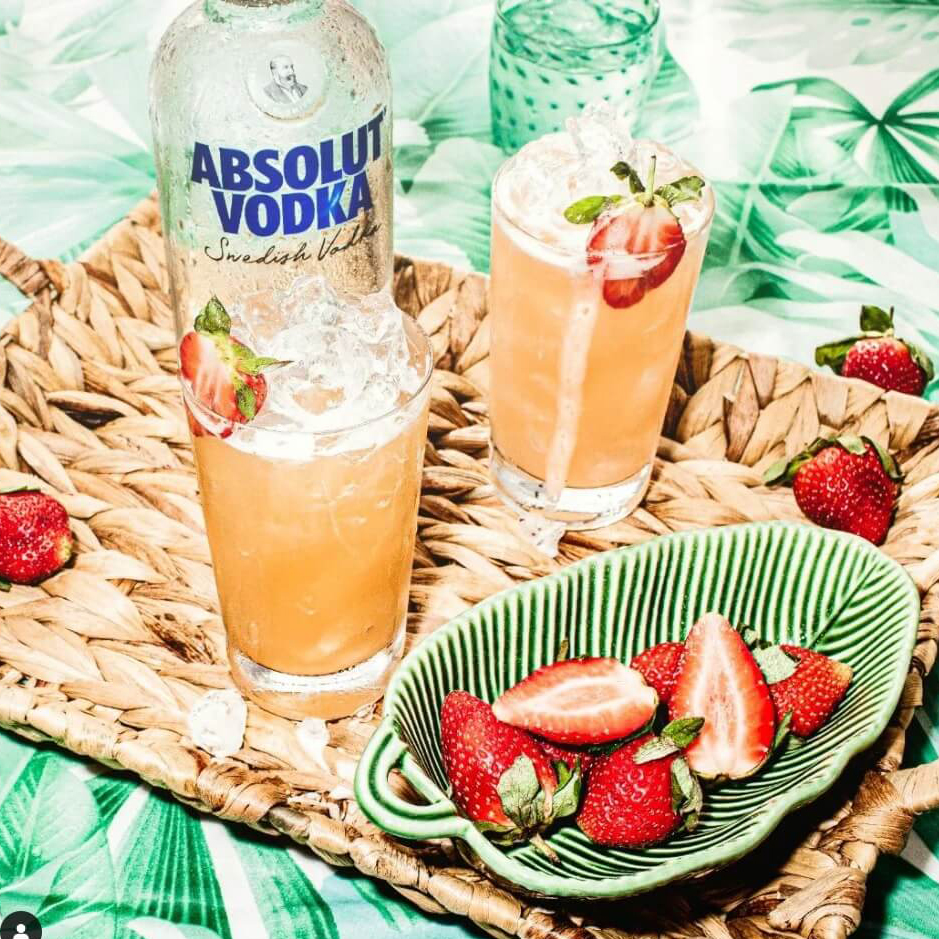 Vodka ABSOLUT 700ml làm nguyên liệu pha chế