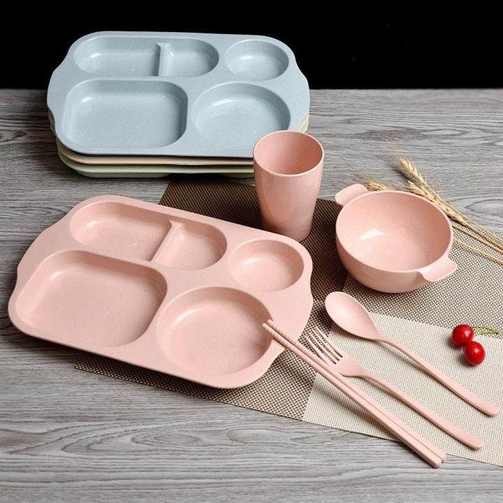 Bộ khay , chén ăn dặm kèm đũa ,thìa, dĩa ,cốc, bát cho bé