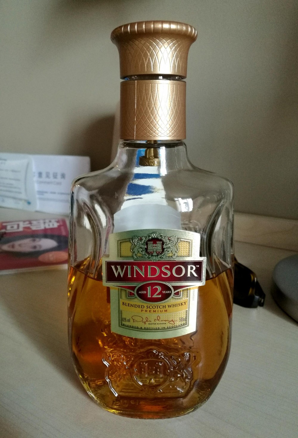 Vỏ CHAI rươu ngoại Windsor dáng thấp