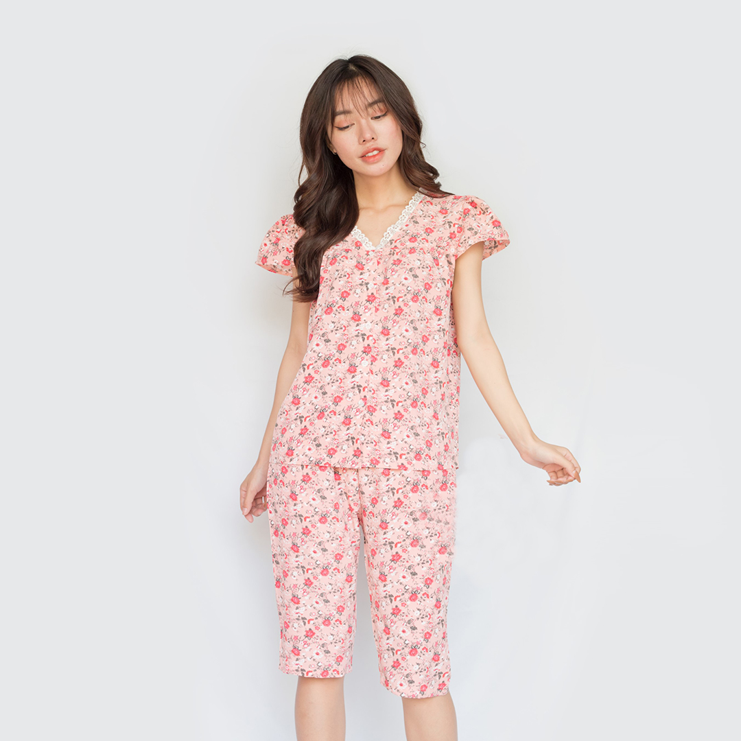 Đồ ngủ nữ lụa lửng cộc tay ren cổ hoa nhí siêu dễ thương