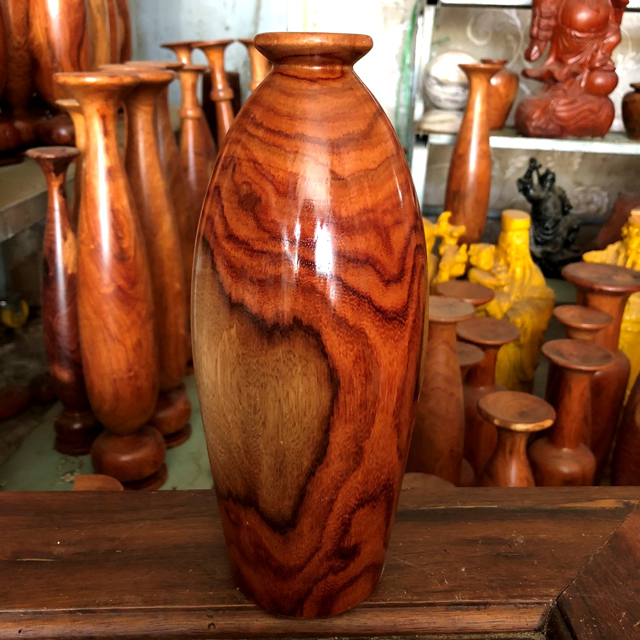 Lộc Bình Phong thủy Phú Quý gỗ Giáng Hương Căm Bốt cao 24cm, gỗ lõi vân đẹp, trưng bày làm quà tặng ý nghĩa, thu hút tài lộc may mắn