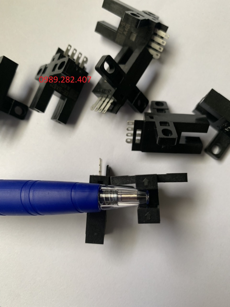 Cảm biến Omron EE-SX672