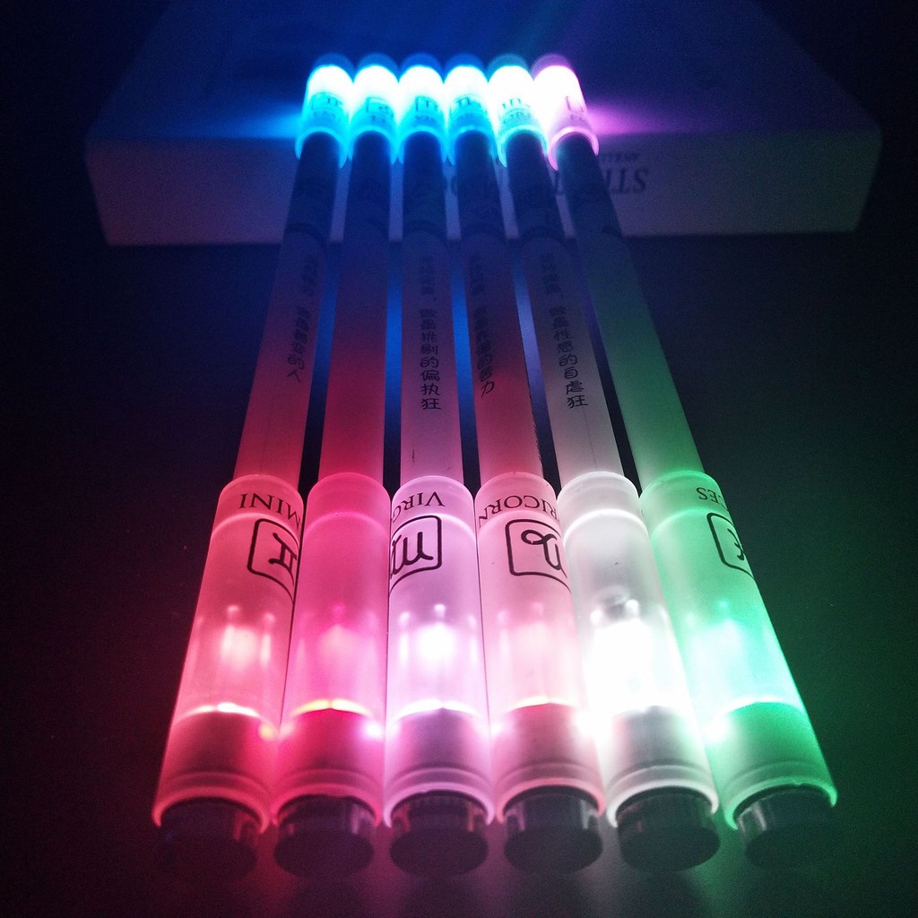 Bút Quay Nghệ Thuật Phát Sáng Mod Có Đèn Led Đổi Màu Cá Tính Với Sao Bơ Viết Mực Xoay đẹp Dễ Thương Pen Spinning