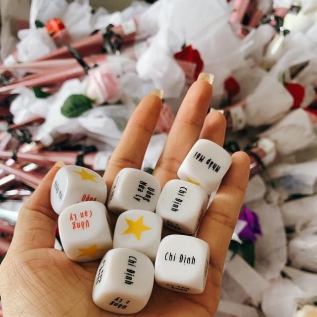 Xí ngầu ăn nhậu, xúc xắc uống