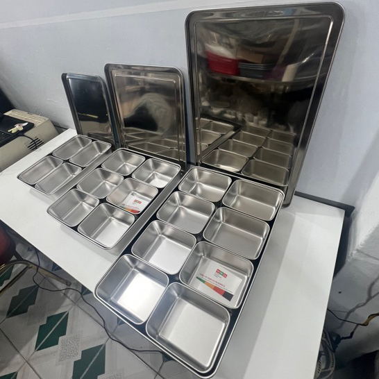 Khay đựng Topping 4,6,8 ngăn, Gia vị, inox nhà bếp có nắp đậy