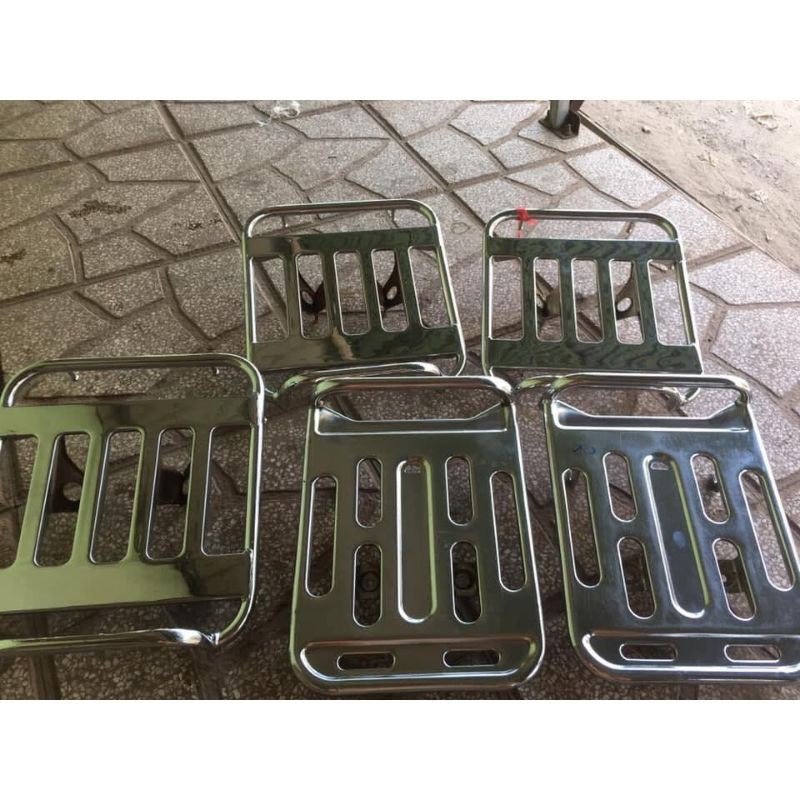 Baga inox sau xe 81