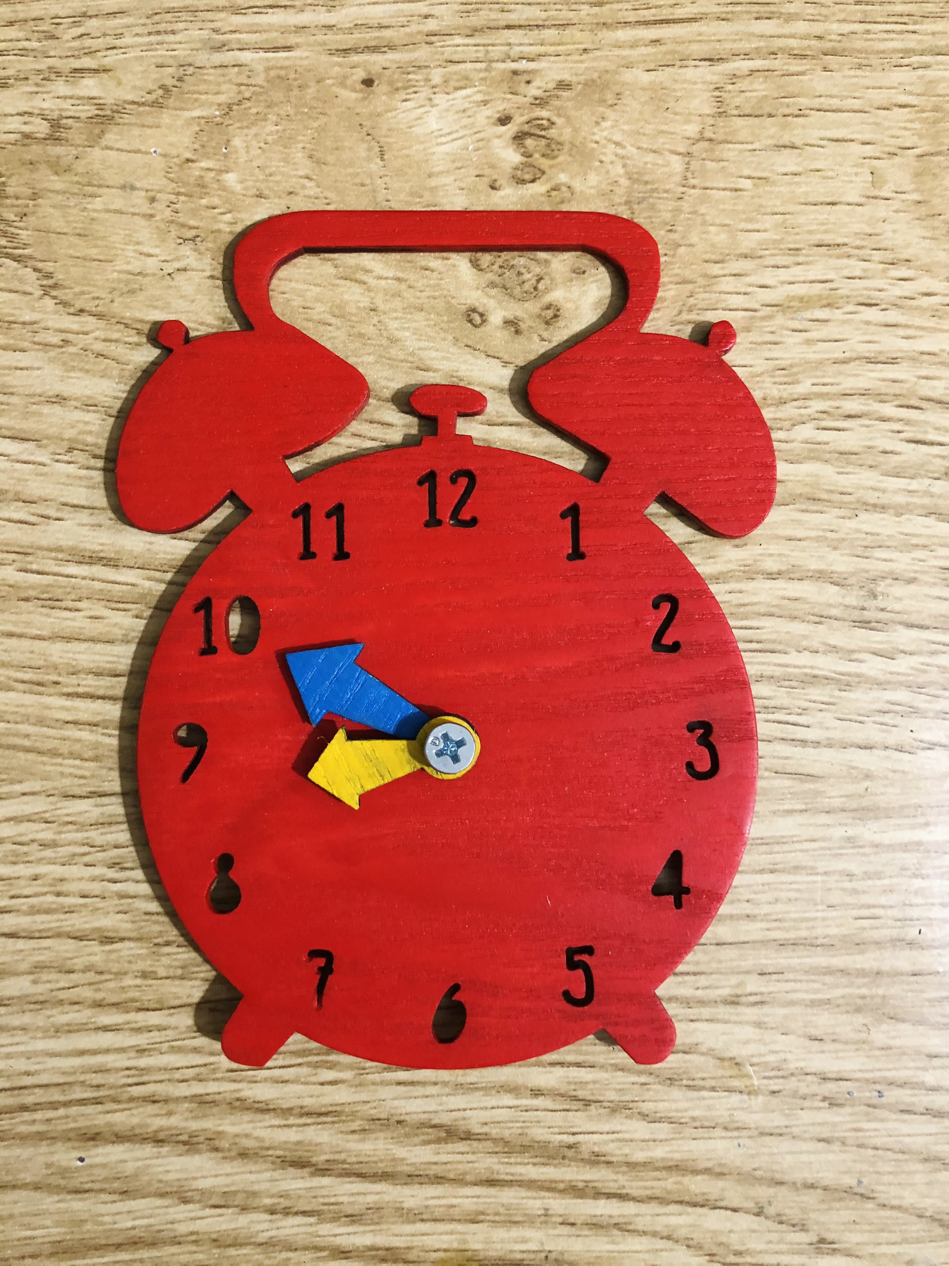 Creative toys, smart kids toys, wooden clock toys, alarm clock busy board accessories, baby learning time, counting, play with creative ability, made from natural wood, rounded edges