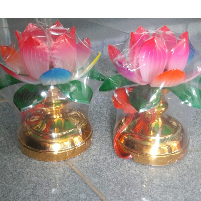 Đèn hoa sen, đèn thờ cúng để bàn thờ nhiều cỡ màu sắc đẹp ánh sáng trắng