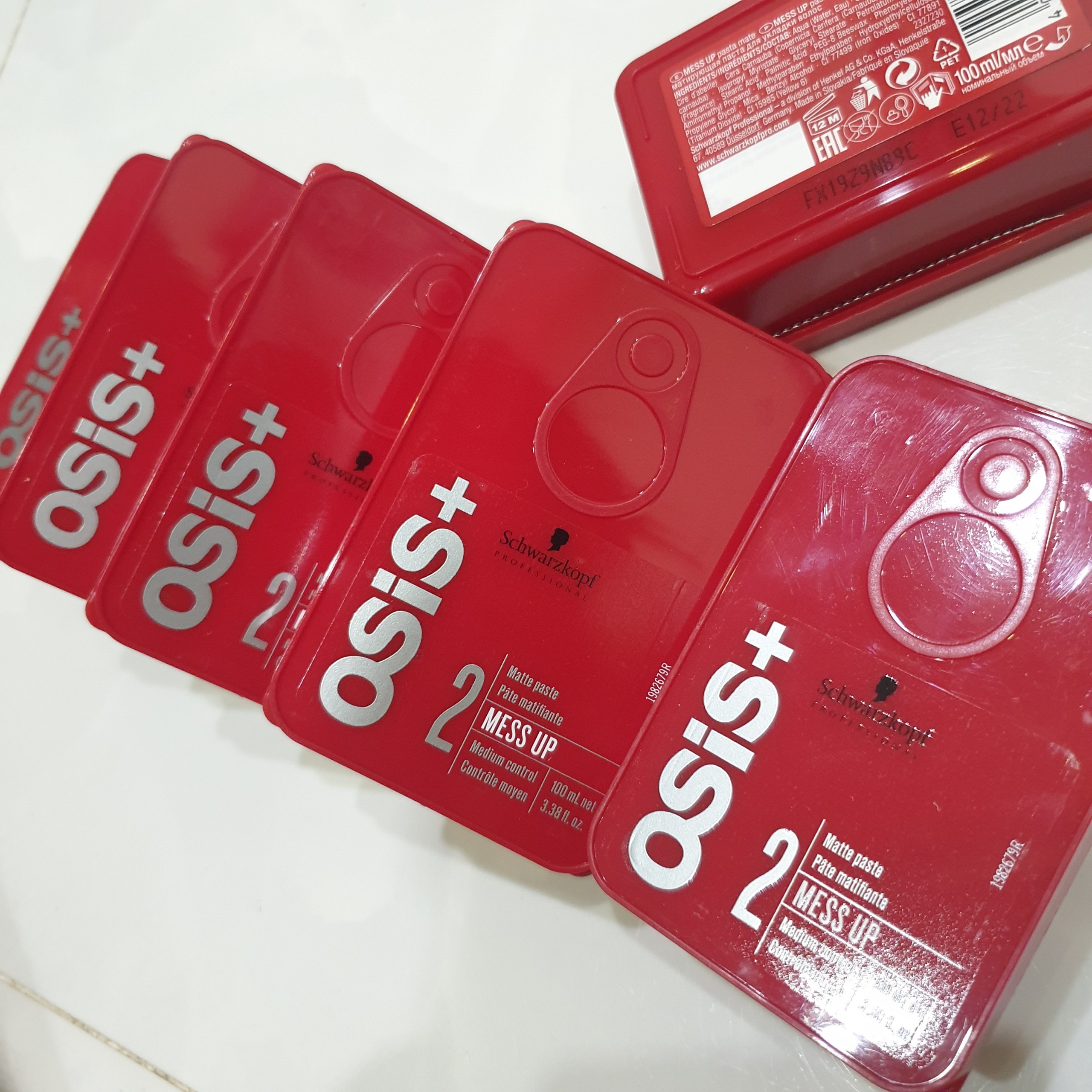 Sáp vuốt tóc Schwarzkopf Osis+ 2 Mess Up - 100ml