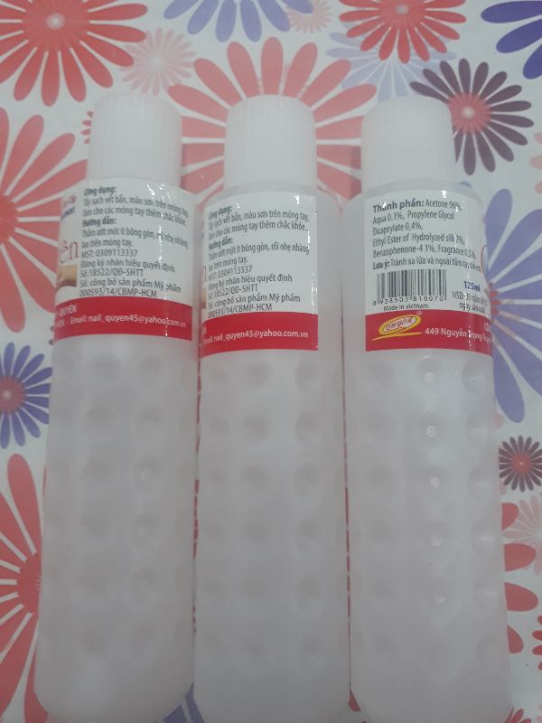 Nước Rửa Sơn Móng Tay Quyên 125 ml