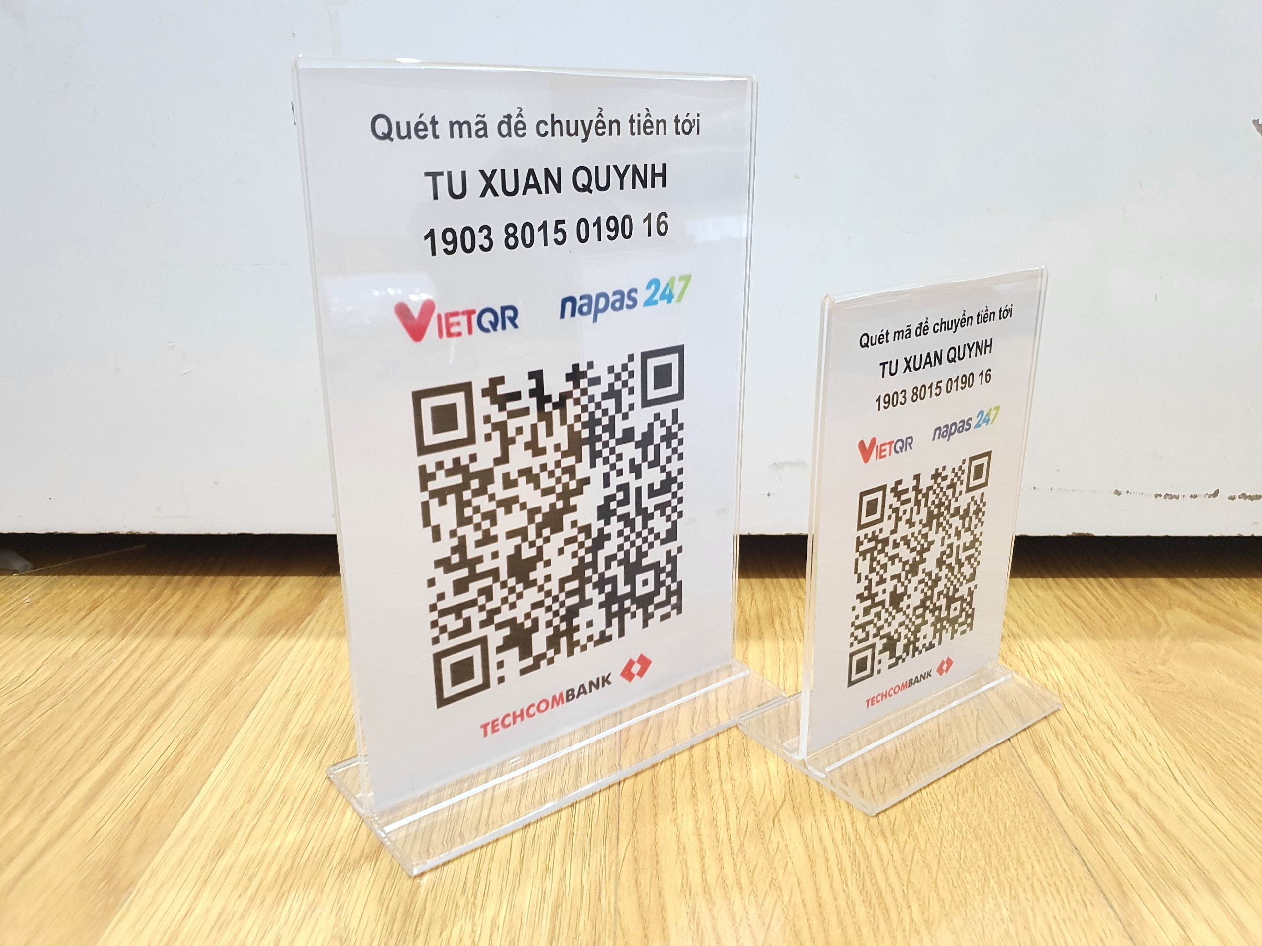 Menu Mã QR CODE để bàn mica