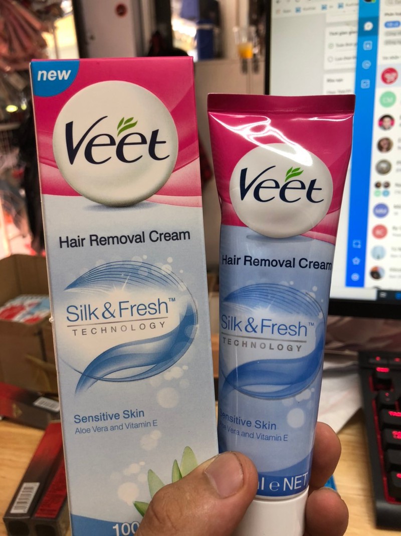 Kem tẩy lông Veet Silk & Fresh 100ml