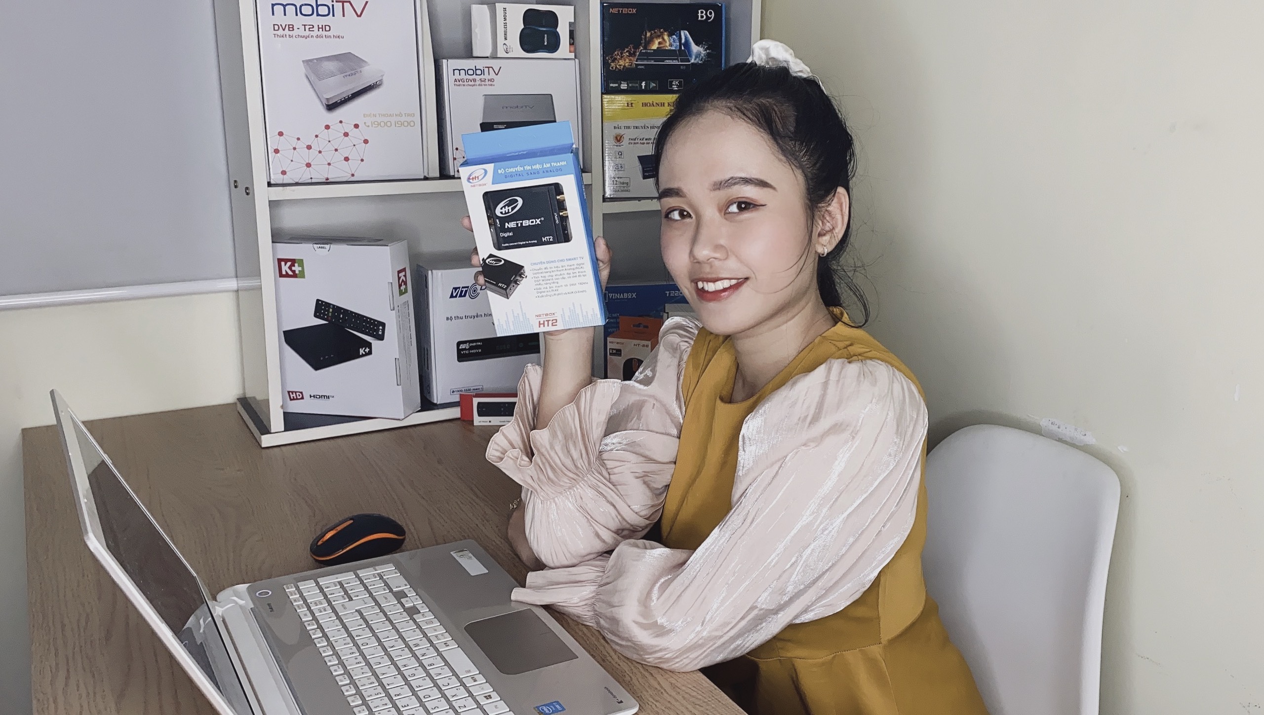Bộ chuyển Optical HT2 Netbox (Hộp Xanh) - BH 6T - SP000623