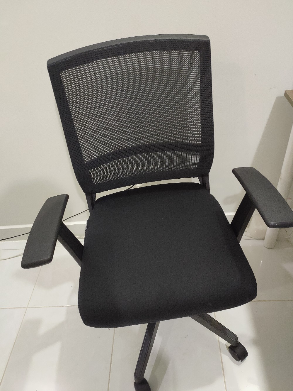 Ghế lưới GL214 Hòa Phát Chân nhựa