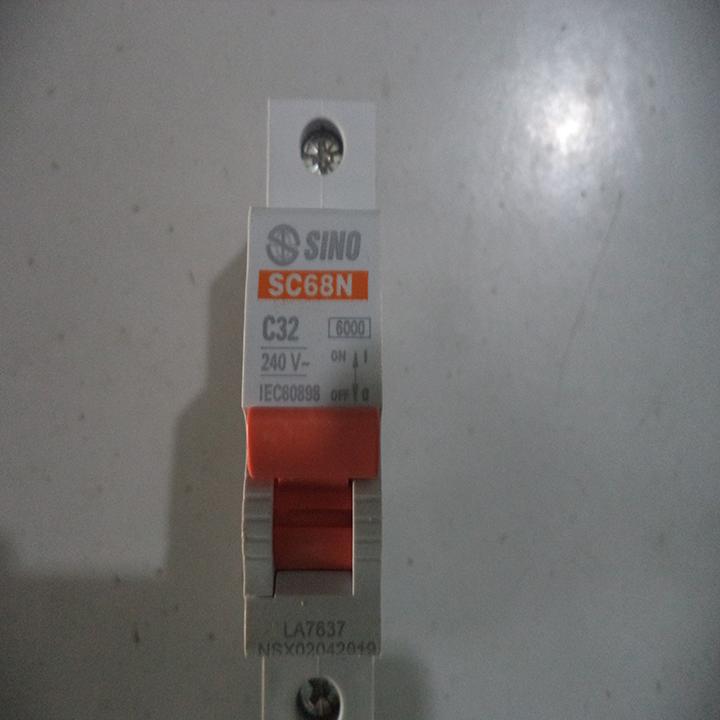 Aptomat, aptomat sino 1 pha, aptomat 1 pha 1 cực từ 20 A - 63 A