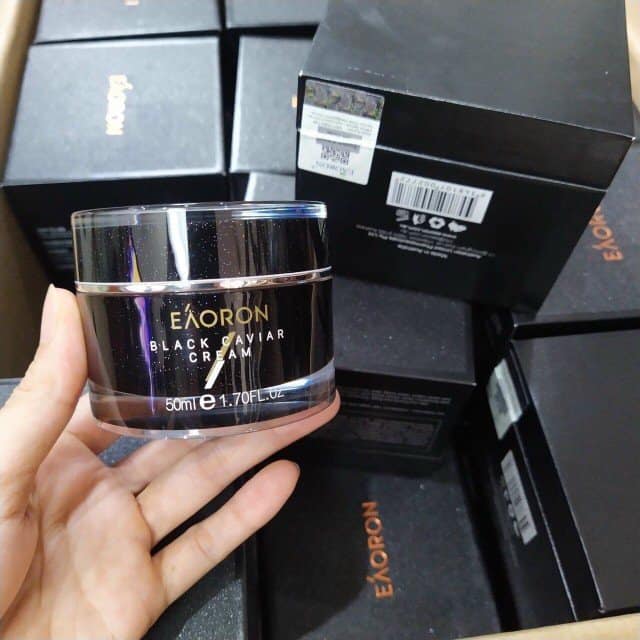 Kem trứng cá hồi đen EARON BLACK CAVIAR CREAM
