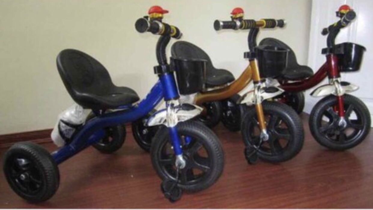 XE ĐẠP 3 BÁNH BÌNH NƯỚC CHO BÉ YÊU