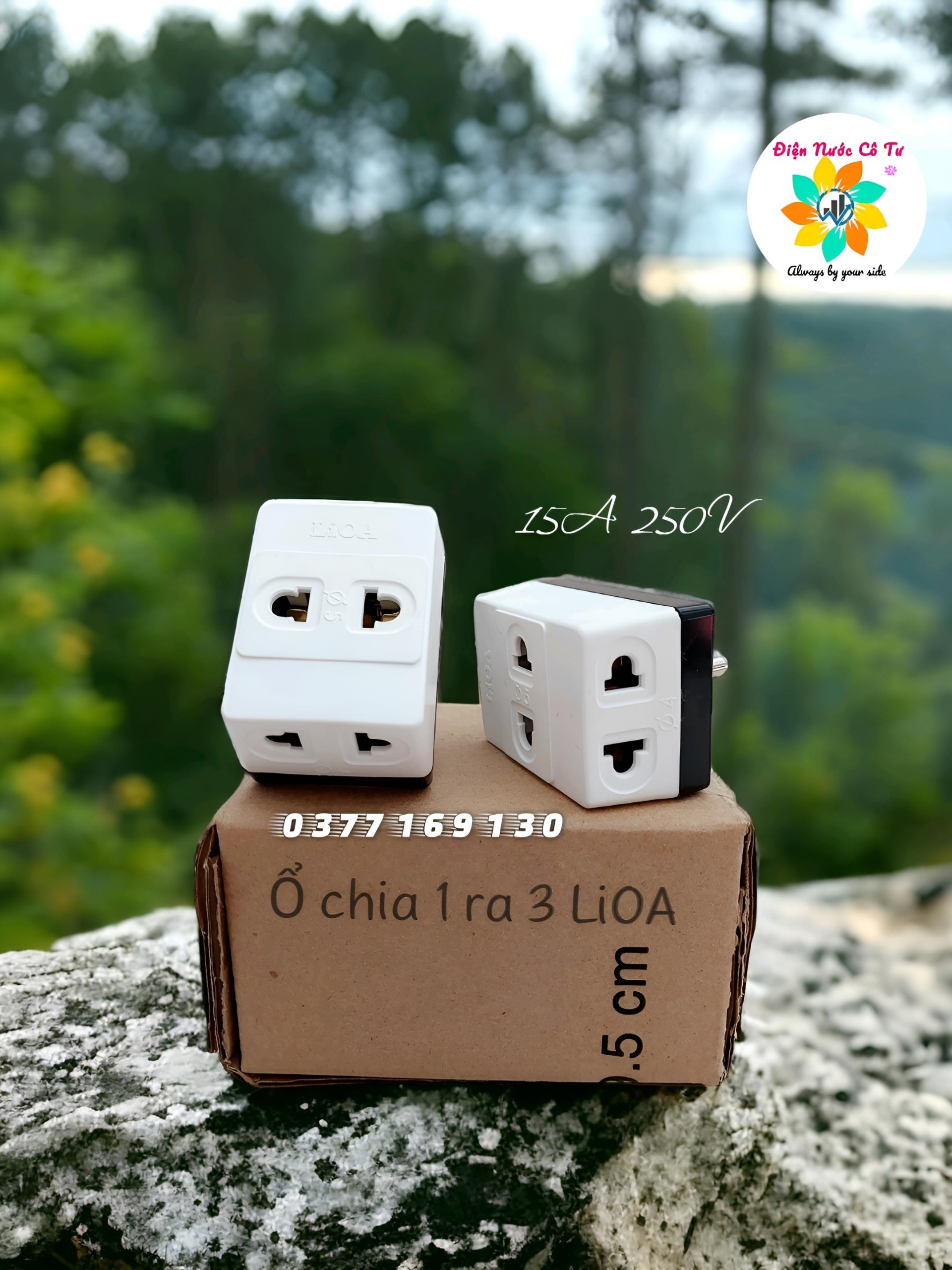 Ổ cắm chia 3 đa năng LiOA/Sopoka