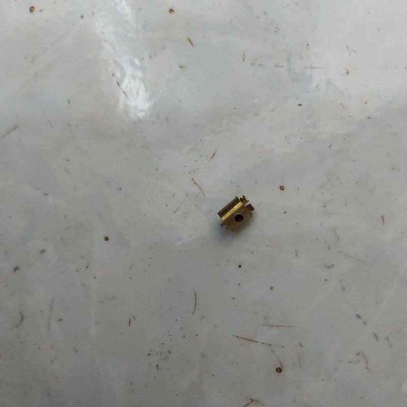 Ốc siết cáp ga