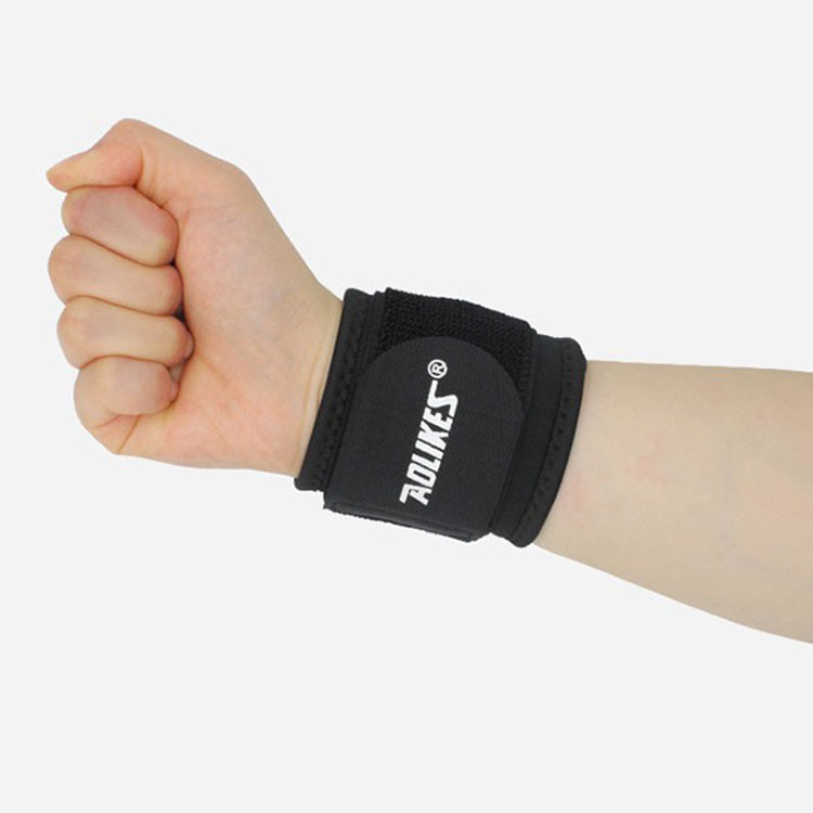Băng bảo vệ cổ tay tránh chấn thương AOLIKES - Băng cổ tay hổ trợ chơi cầu lông tennis ( 1 cái )