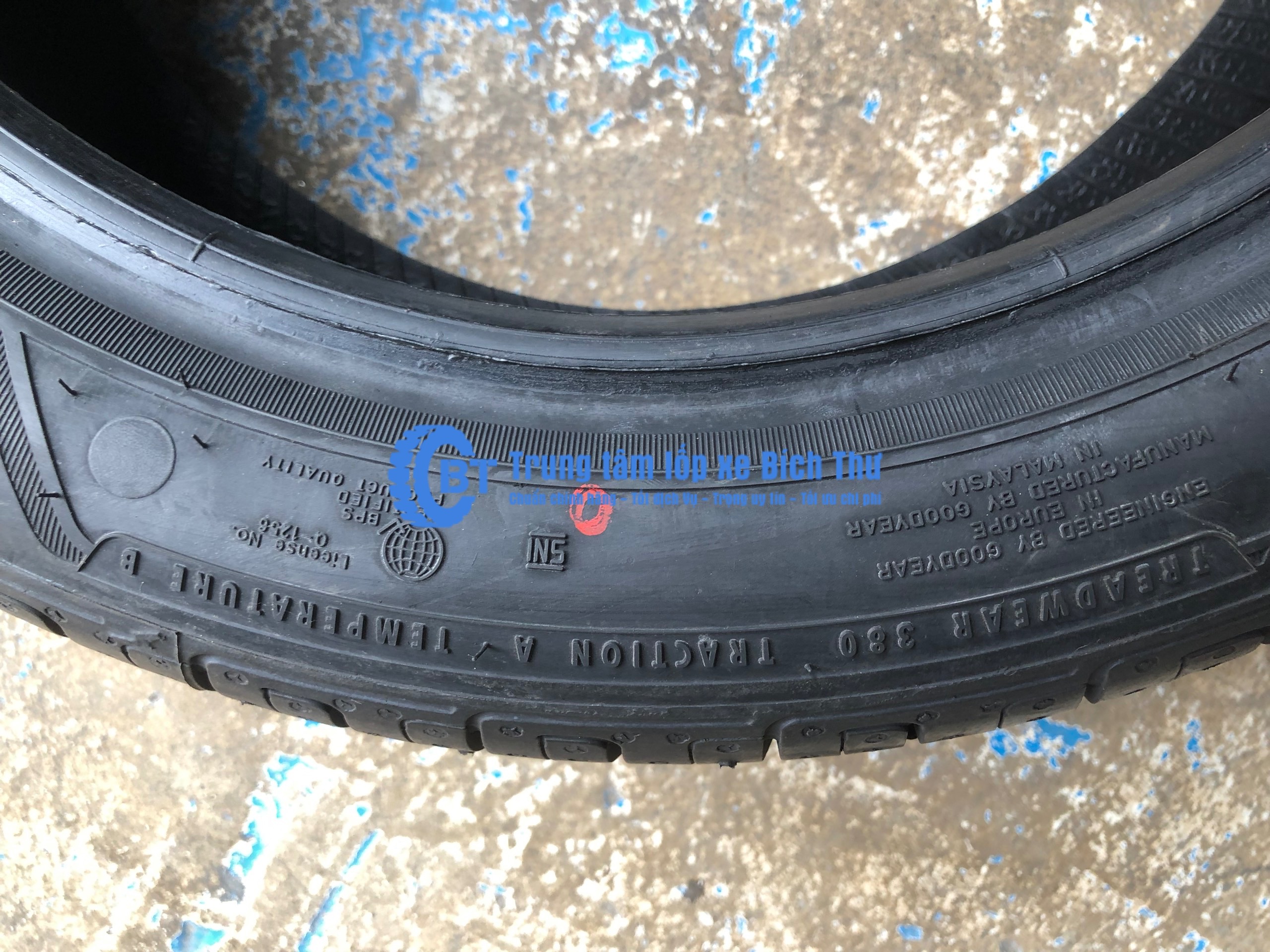 Lốp Goodyear 175/50R15 Duraplus 2