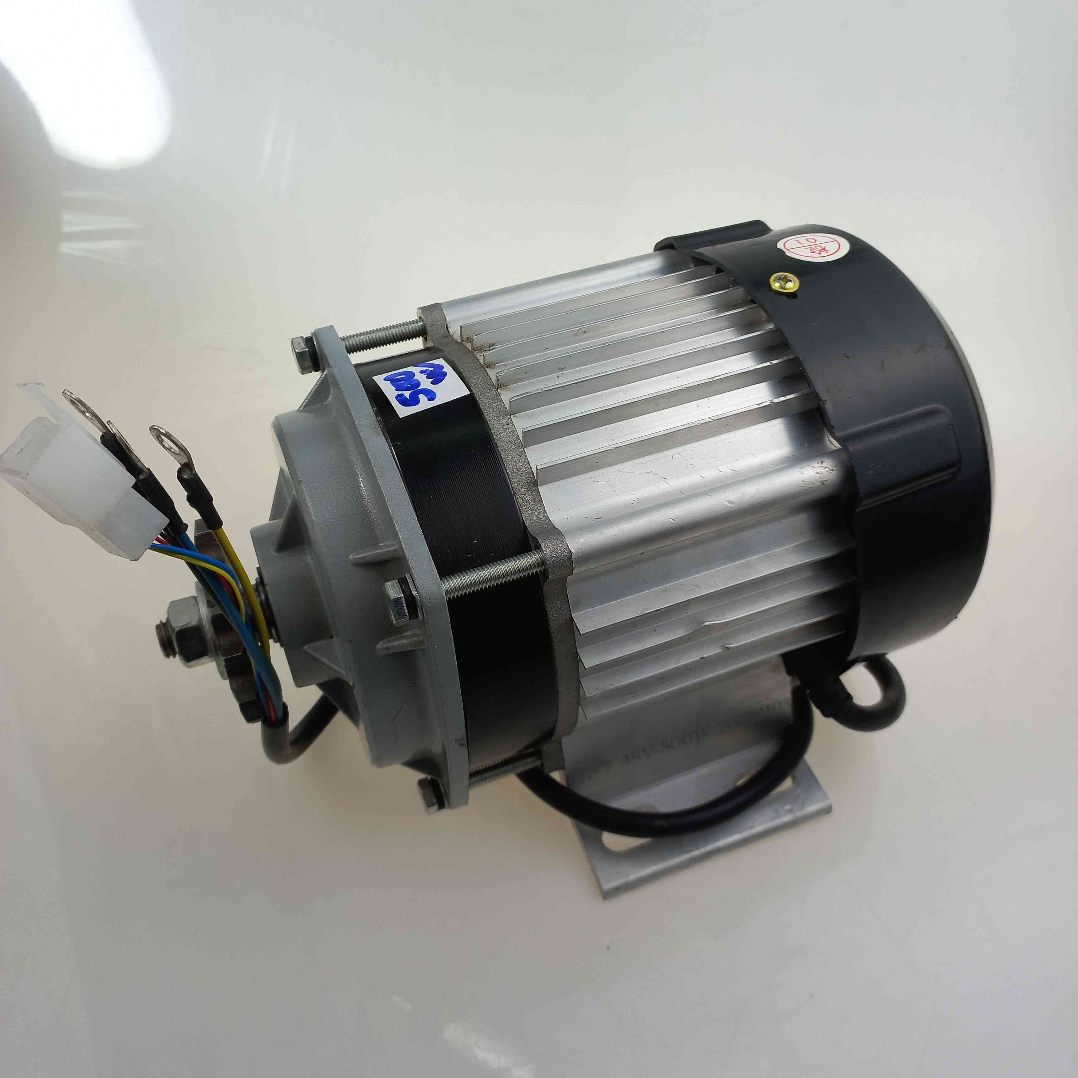 Động cơ giảm tốc 48v/60v 500w/1000w/1500w 480 vòng/phút