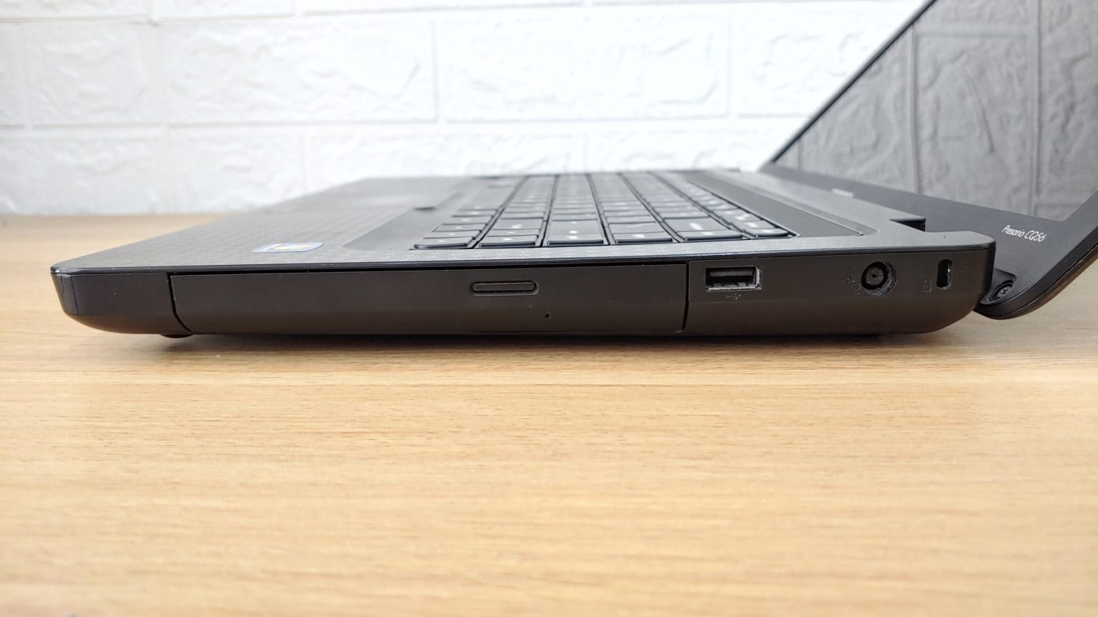 Hp compaq cq56 core i3 ram 4gb hdd 500gb 15.6inch