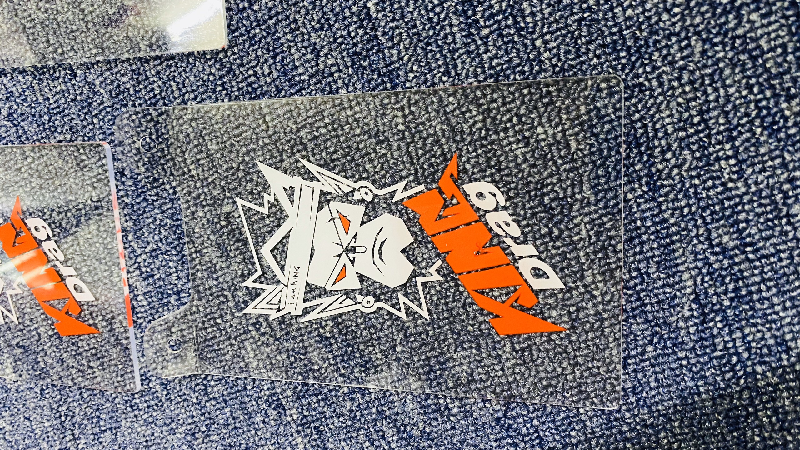 mica che phuộc king drag kungfu đỏ