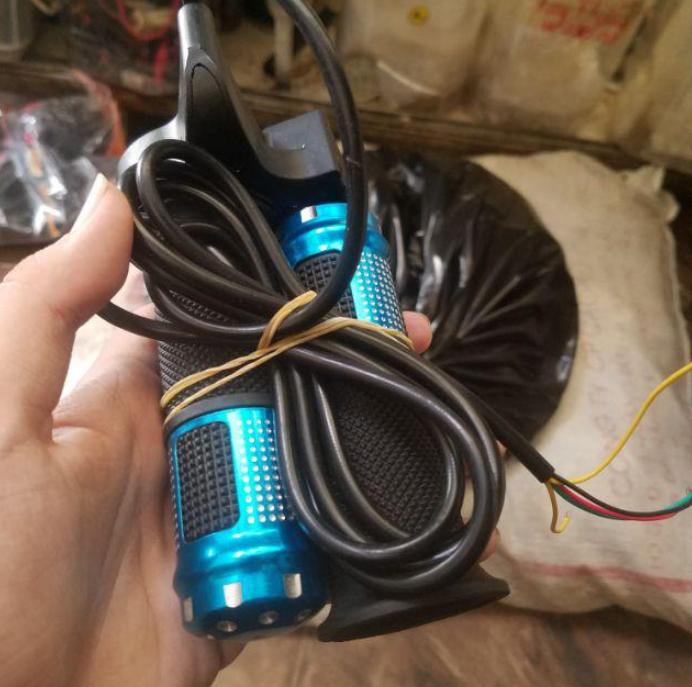 [HCM]Tay ga nút kèn xe đạp điện