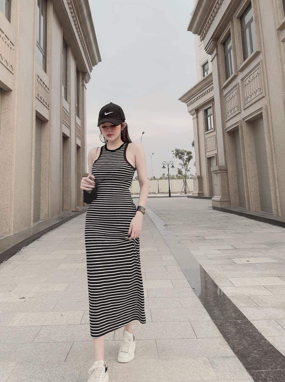 [MẪU MỚI] Đầm Body Sát Nách Sọc Ngang Phom Dài Dáng Xòe Chất Thun Gân Thích Hợp Mặc Đi Tiệc Đi Làm Đi Chơi