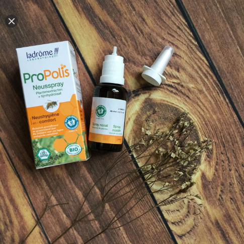 Xịt mũi keo ong hữu cơ Ladrome (30ml)
