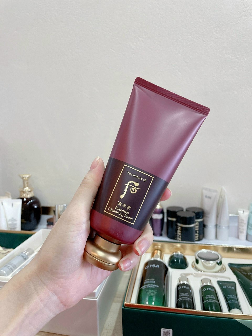 Set Sữa Rửa Mặt Whoo Đỏ Essential Foam Special Set (2 Sản Phẩm )