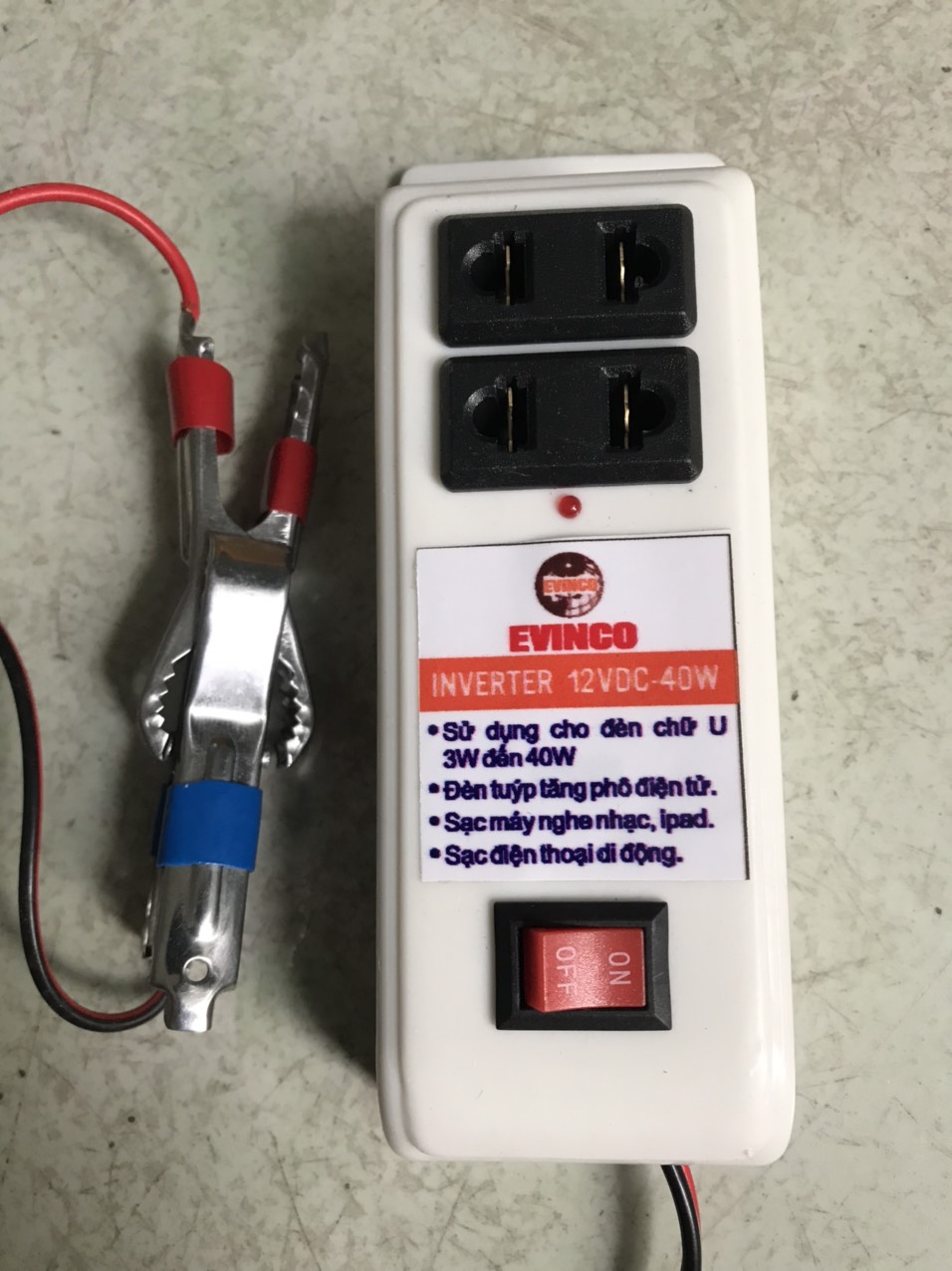 ĐỔI ĐIỆN 12V - 220V 40W, INVERTER 12V - 220V 40W