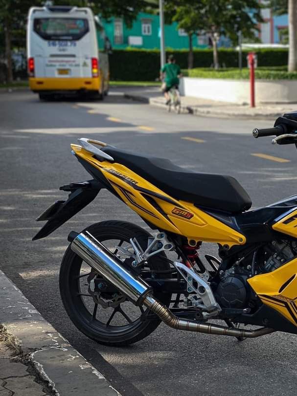 Tem Rời Winner X V2 Dán Xe Vàng ( Decal Trong )
