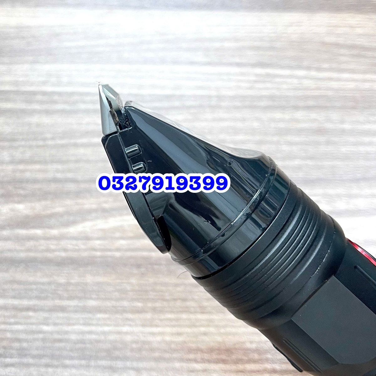 HuaErBo Tông Đơ Cắt Tóc Pin HuaErBo B68 - Thân Máy Thép Cao Cấp - Lưỡi Titanium và Ceramic - Màu Đen - Pin 5000mAh - Turbo Tăng Tốc - Tông Đơ Cắt Tóc Chuyên Nghiệp - Women