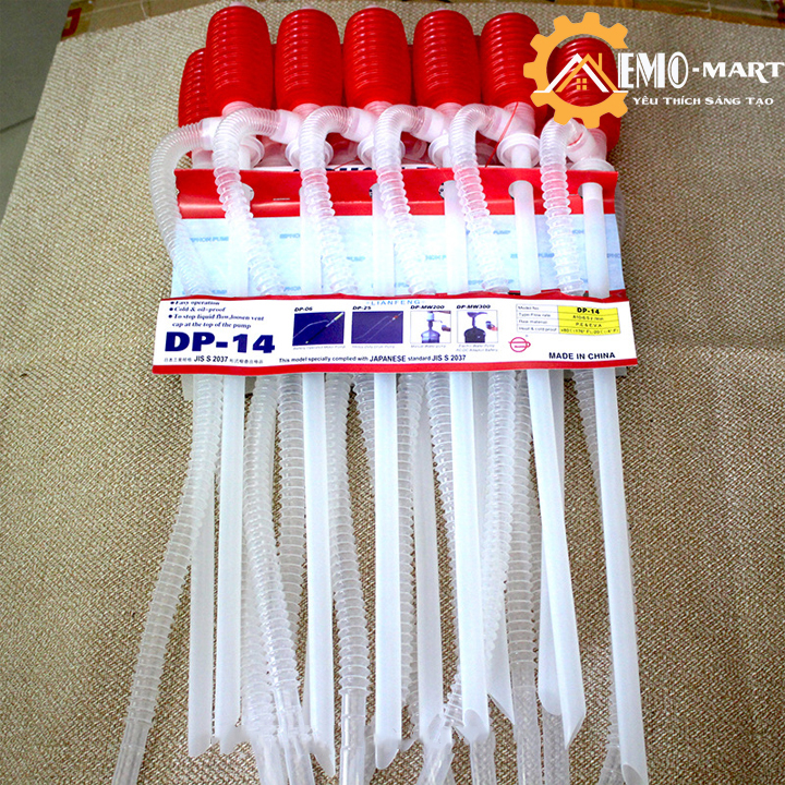 Dụng cụ hút xăng dầu bóp tay