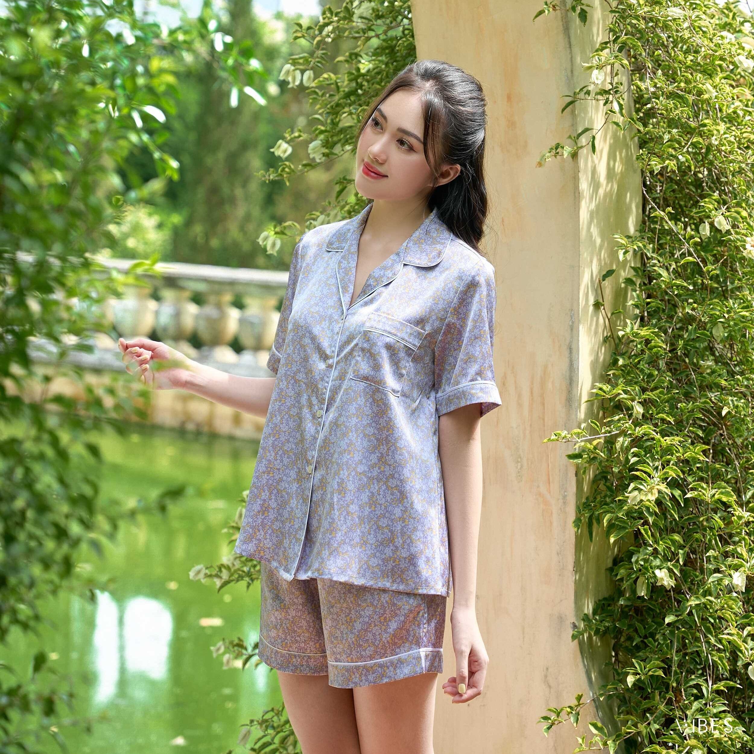 VIBES Bộ pijama ngắn lụa cao cấp Little Purple Py Set