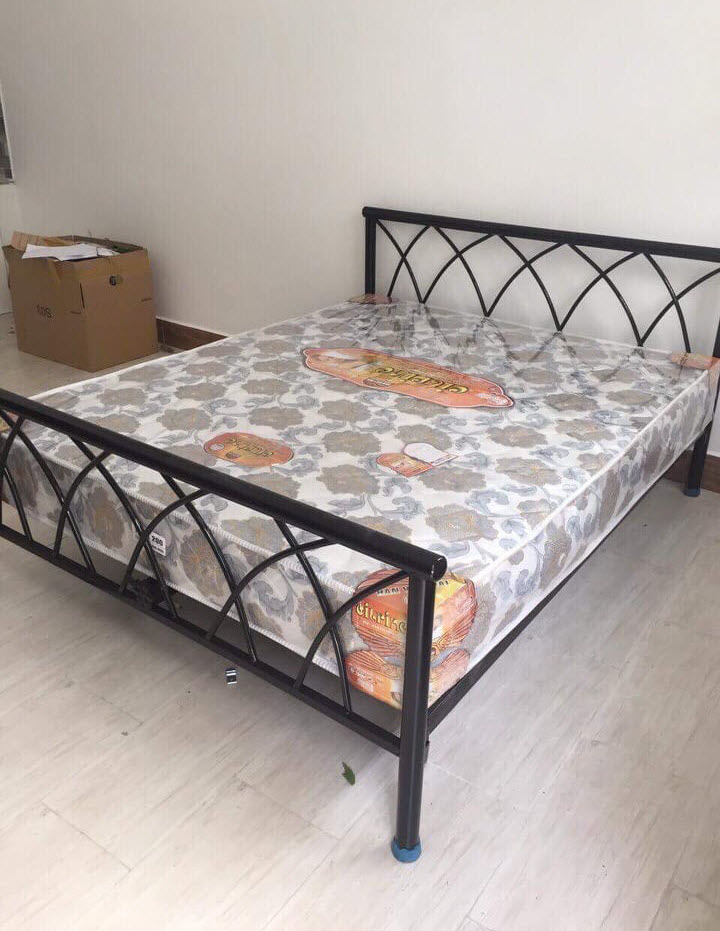 Giường sắt kiểu gỗ cao cấp 160×200