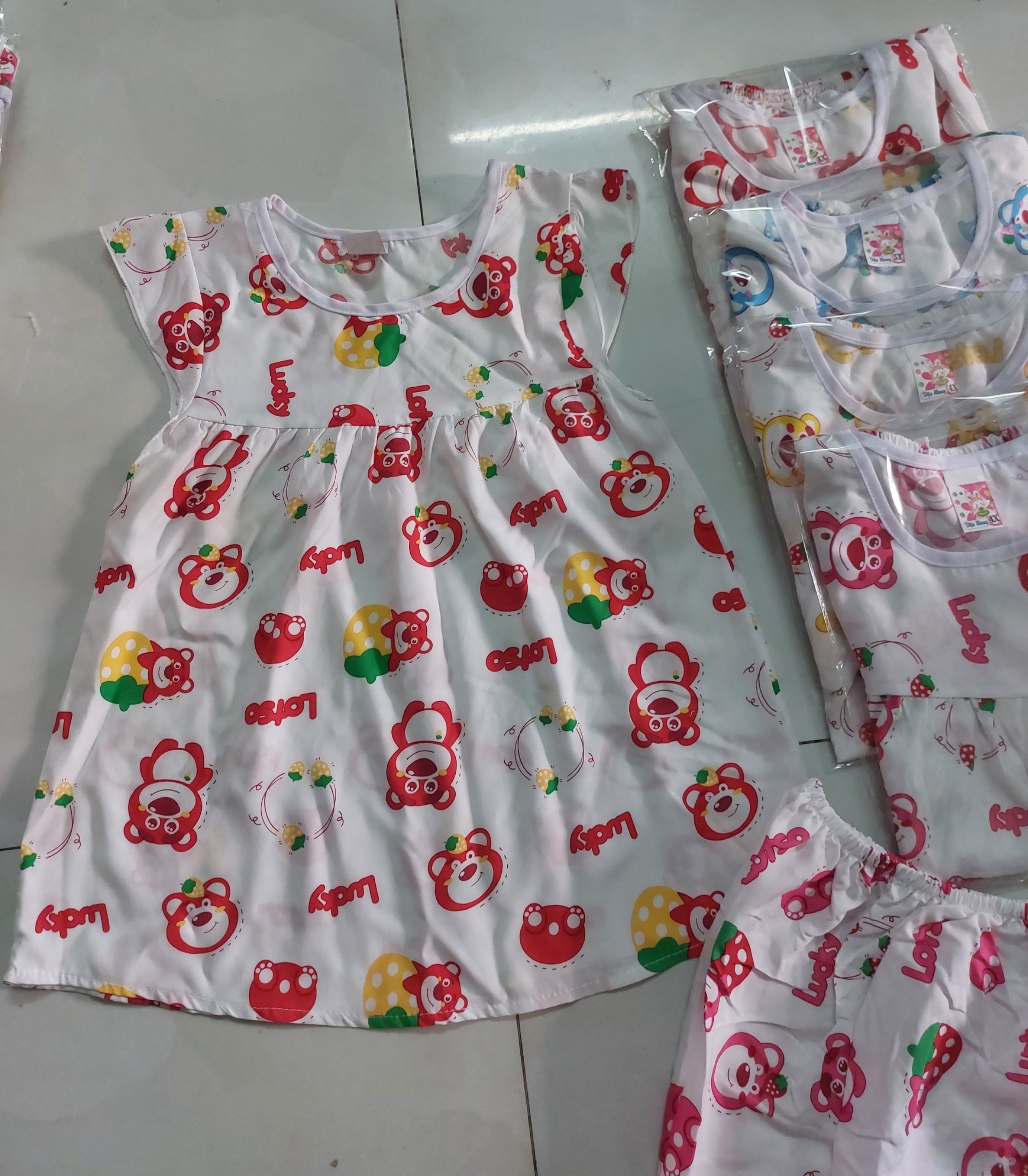Đồ bộ tole cho bé gái từ 14-18kg (giao màu ngẫu nhiên)