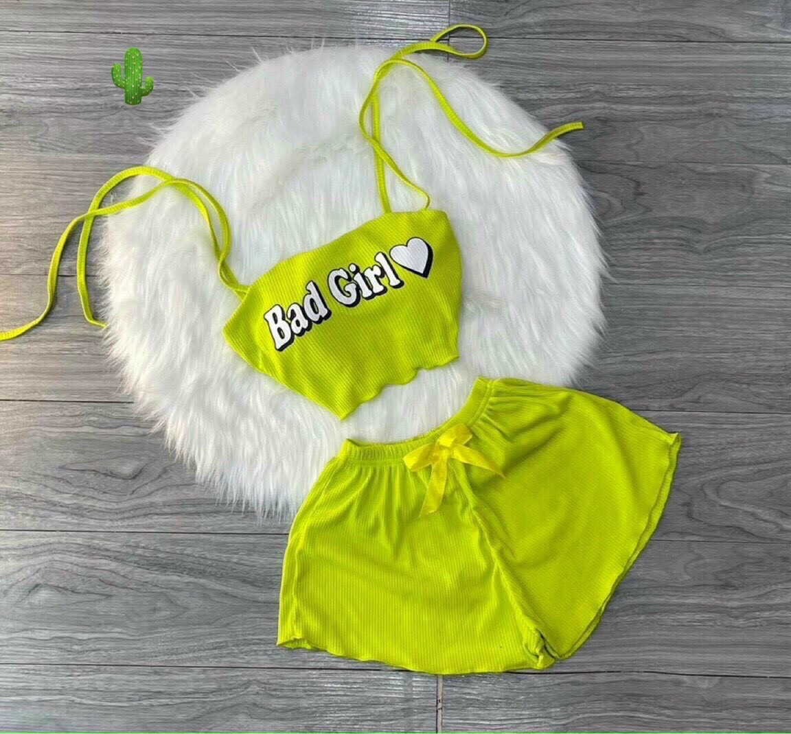 Sét bộ thun quần phối áo hai dây có mút ngực trong chữ baby girl