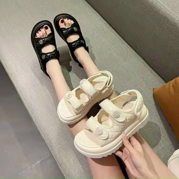 Sandal nữ đế độn răng cưa hoa trà học sinh hot trend
