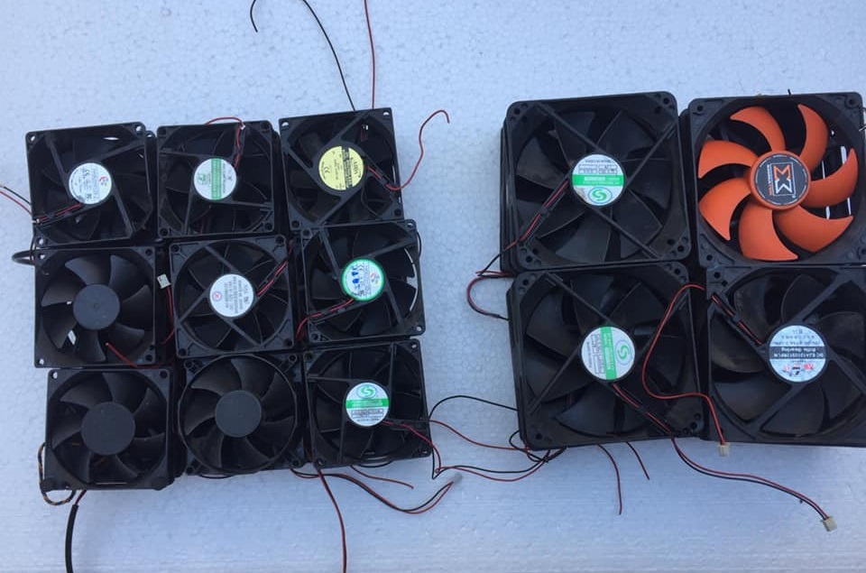 Quạt fan 12v kích thước fan 12