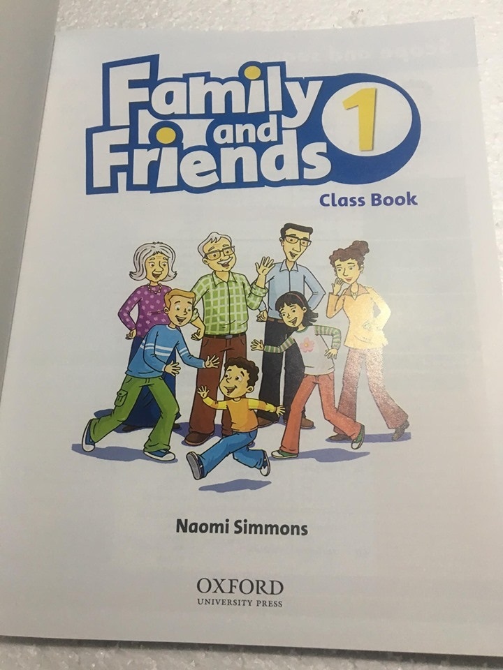 Bộ Family And Friends 1 (2 sách + CD)