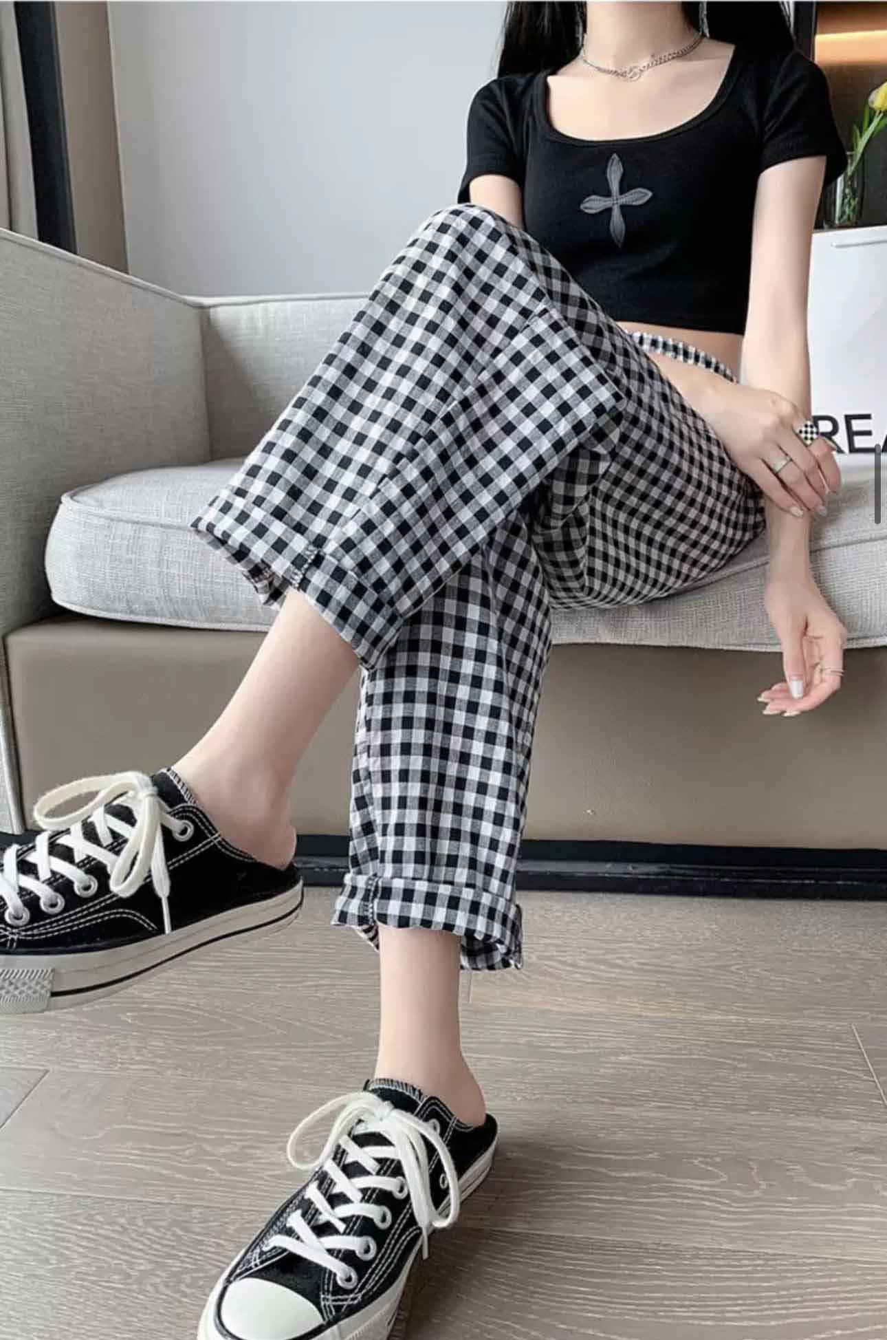 Quần kẻ sọc nữ CARO lưng cao dáng rộng có dây rút điều chỉnh eo nhiều màu lựa chọn phong cách Hàn Quốc - Đỗ Thiện Unisex