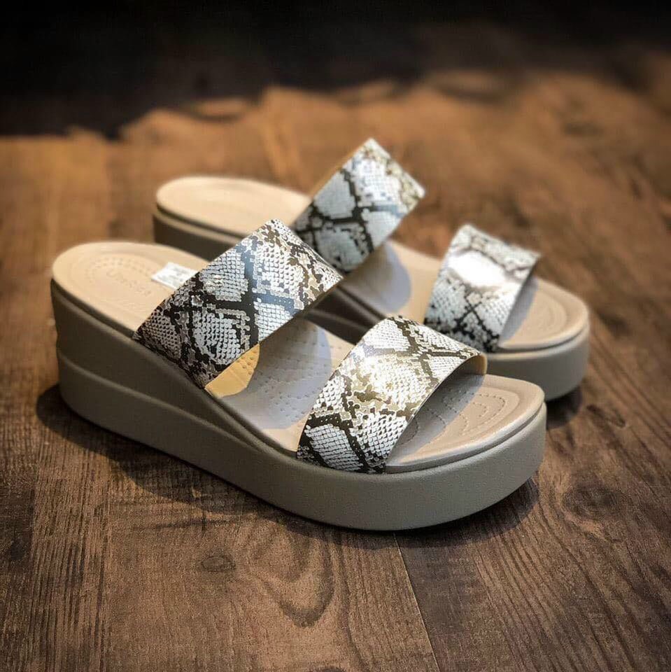DÉP LÊ CAO GÓT CROCS-BROOKLYN